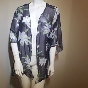BEAUTIFUL Navy Blue Floral Sheer Kimono